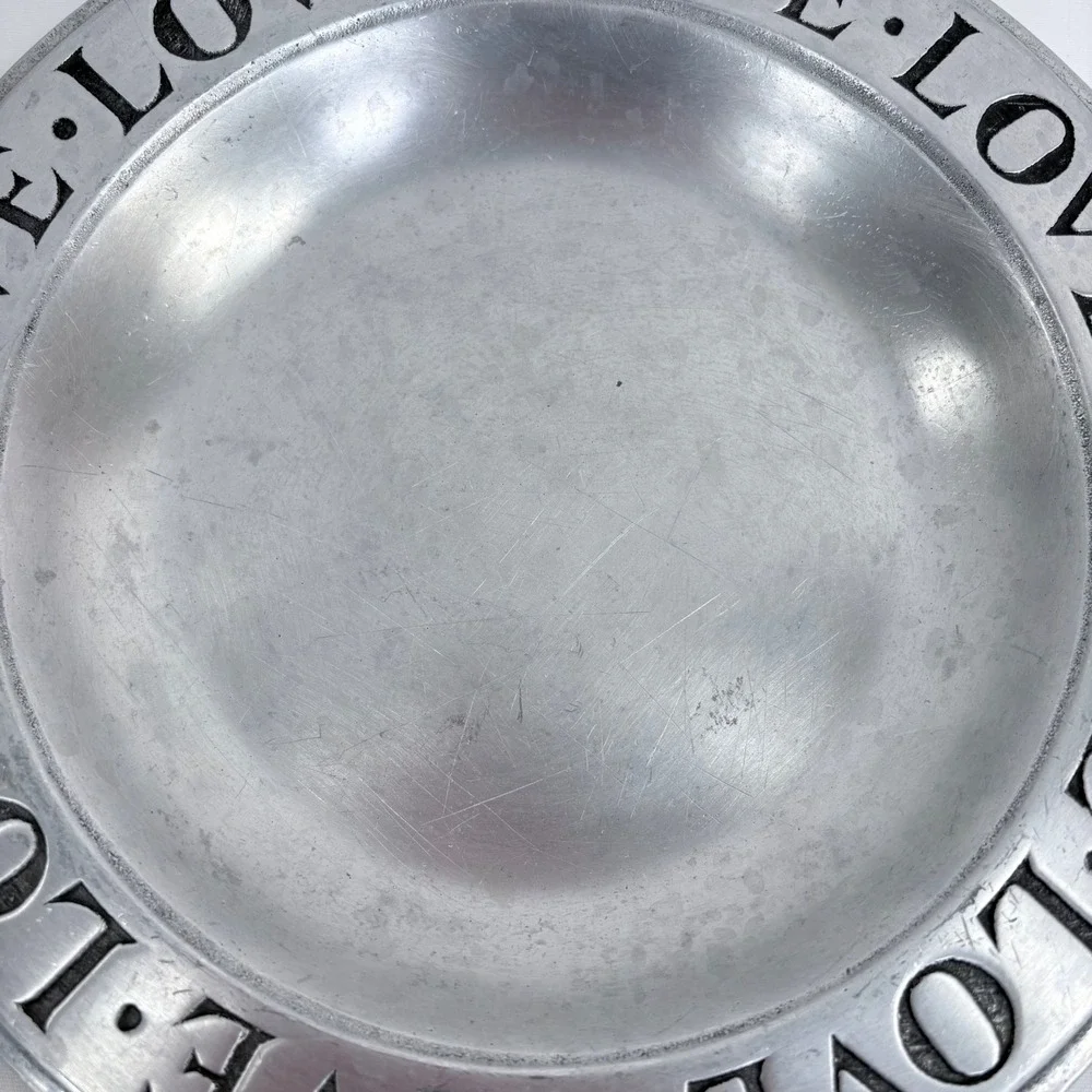 Wilton Armetale Bowl Silver Love Rim Pewter Alternative 9.25 Inch‎ Round